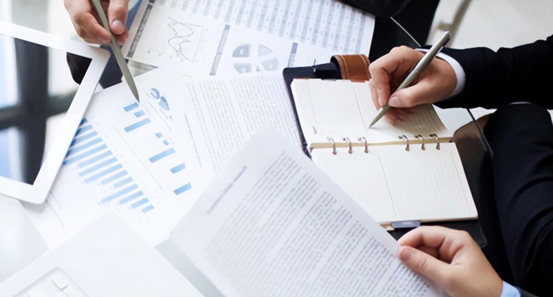 提高網(wǎng)站關(guān)鍵詞排名的技巧有哪些（如何做seo網(wǎng)站才會有排名）